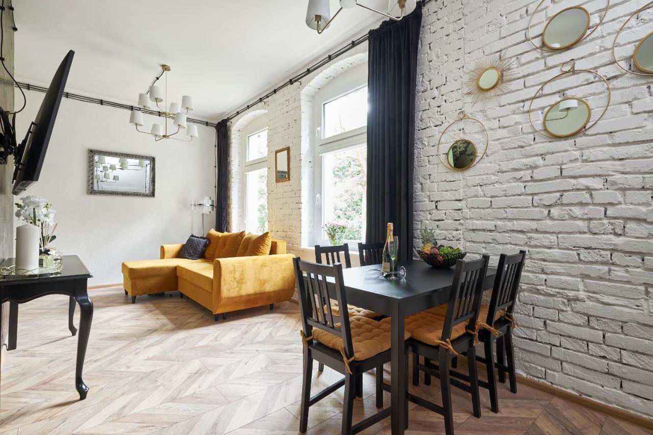 Art Grzmiąca Apartment *